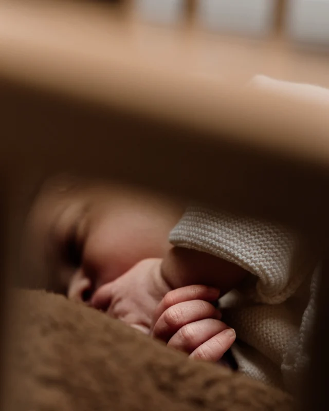 Dreamy zachte kleutjes… die kleine handjes 🤍